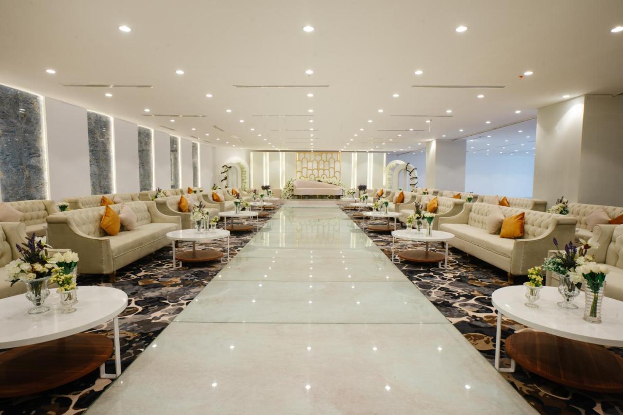 Hotel Cantonal By Warwick 4*