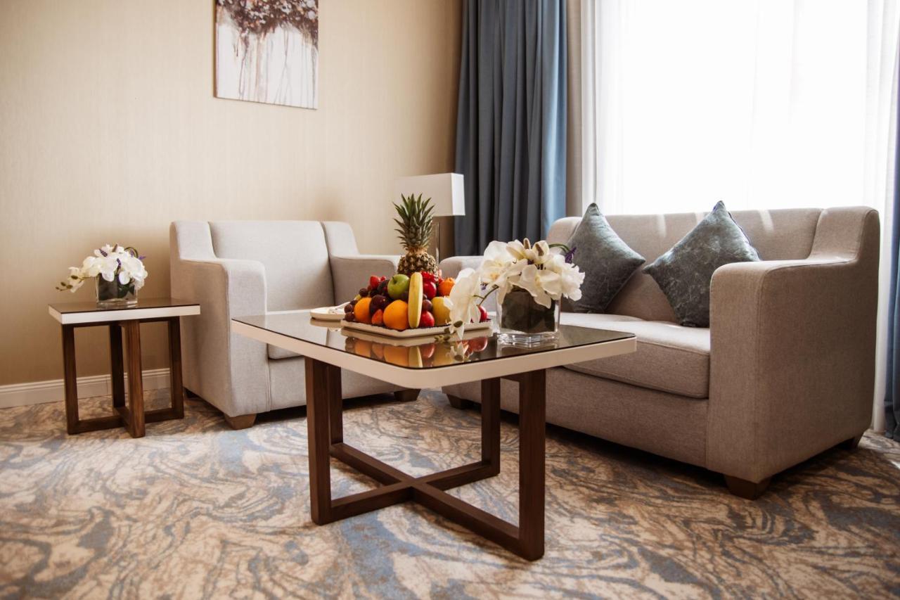 Hotel Cantonal By Warwick 4*