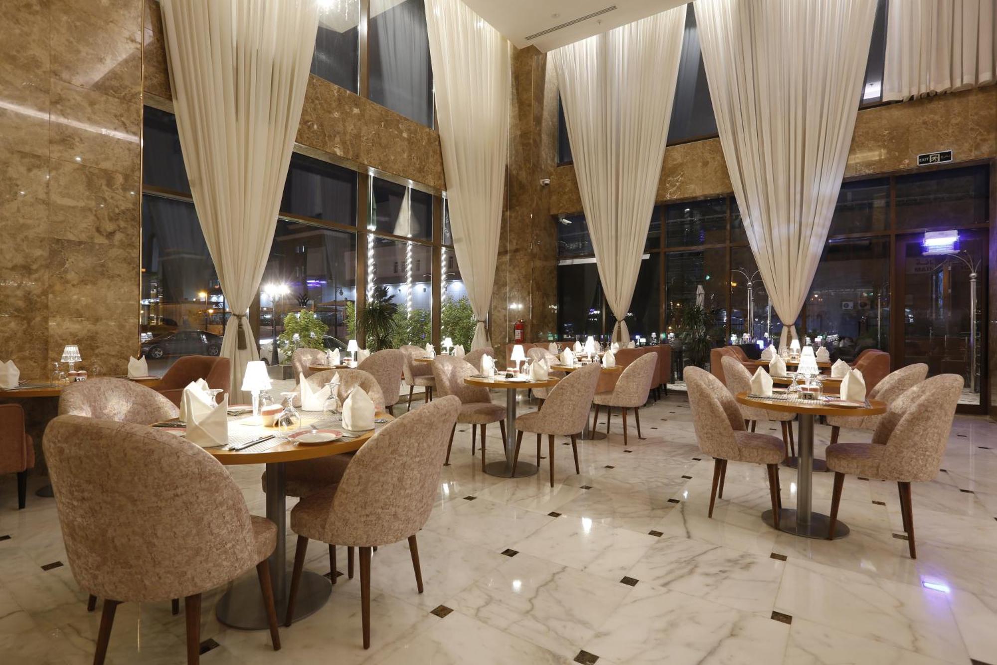 Cantonal By Warwick 4* Riyadh
